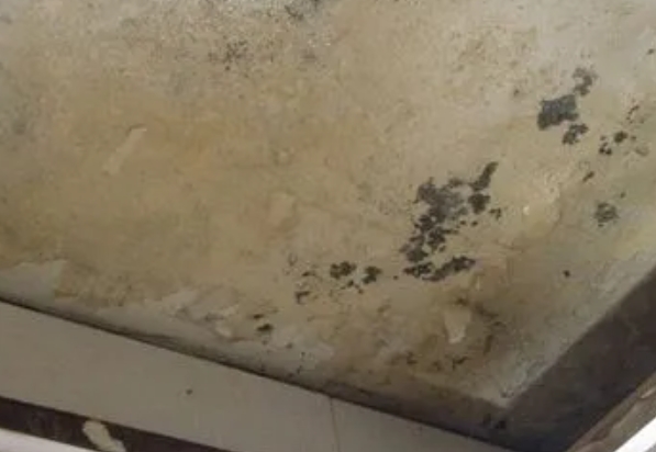 梧州阳台漏水维修公司分享下梧州卫生间渗水维修需要注意哪些问题。